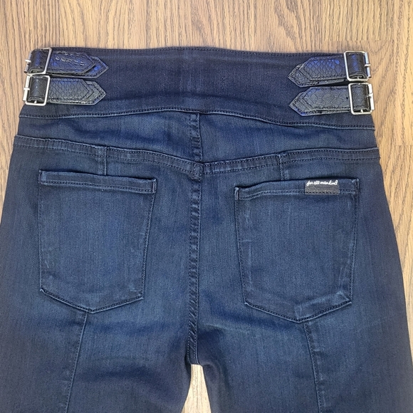 7 For All Mankind Women’s Size 25 Dark Jeans with Faux Leather Straps USA A1 - Picture 11 of 13